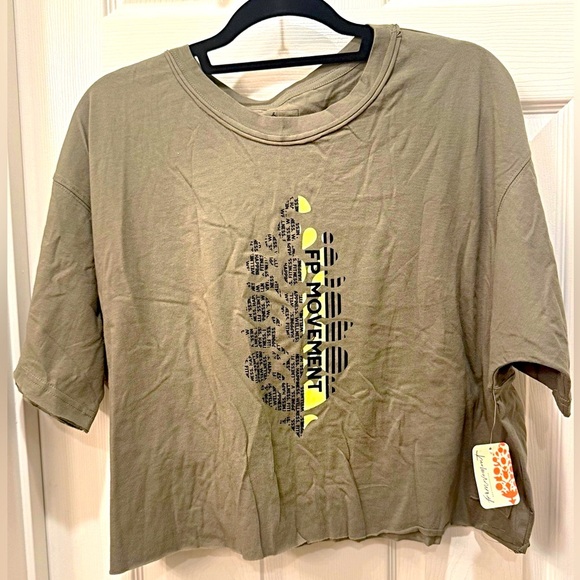 Free People Tops - NWT FREE PEOPLE Inspire Graphic T-Shirt